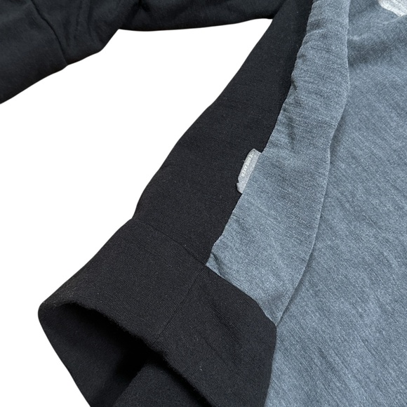 Icebreaker Merino Wool Blend Striped Black Blue Gray Crewneck Sweatshirt Mens XL - Picture 4 of 7